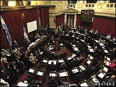 Argentina aprueba el matrimonio gay