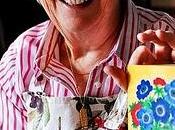 edad adulta felicidad proporcional número velitas pastel cumpleaños