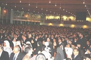AREQUIPA: MIRANDO HACIA LO ALTO Y HACIA ADELANTE. 2000 PARTICIPANTES  ENTUSIASTAS EN CONGRES