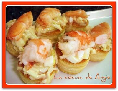 CANAPÉS DE LANGOSTINOS