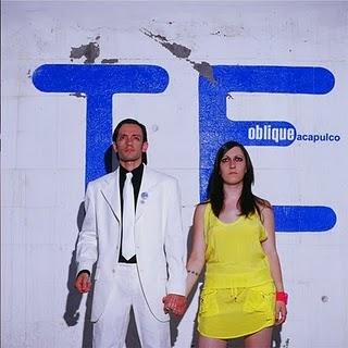 OBLIQUE - ACAPULCO - (COMENTARIO)