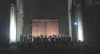 Accentus con dos B en León