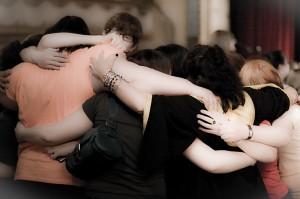 Hugs by Julie Mc Leod / Flickr