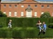 Sofás gigantescos cesped multiplican Inglaterra