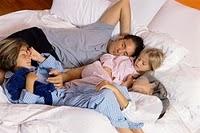 Dormir con los padres, desastre veraniego