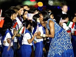 Michel Obama visita a pobres entre los pobres