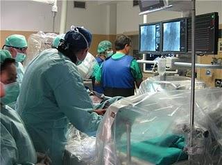 El Hospital Regional de Málaga ofrece una nueva opción para el tratamiento quirúrgico de cardiopatías valvulares