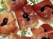 Higos nueces envueltos jamón serrano.