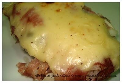 Rollitos de jamón rellenos de arroz blanco y gratinados con bechamel.(HEMC45)