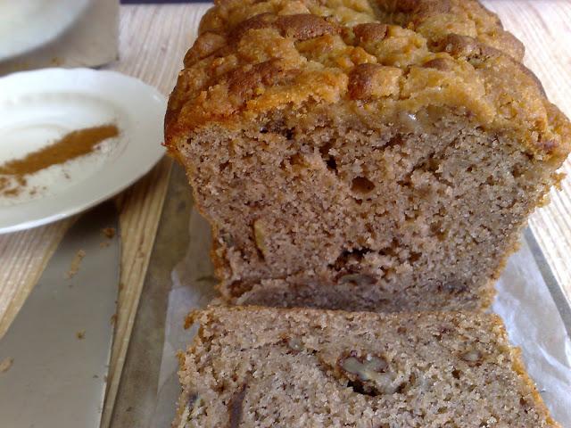 banana bread & dulce de leche crumble