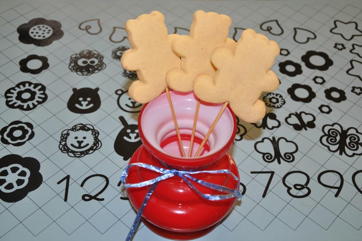 Nos Divertimos Decorando Galletas De Almendra Y Naranja