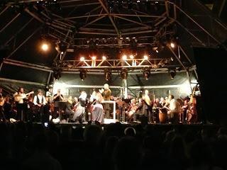 Tarantella sinfónica y más