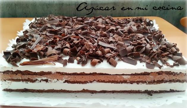 Tarta Selva Negra de nata y trufa