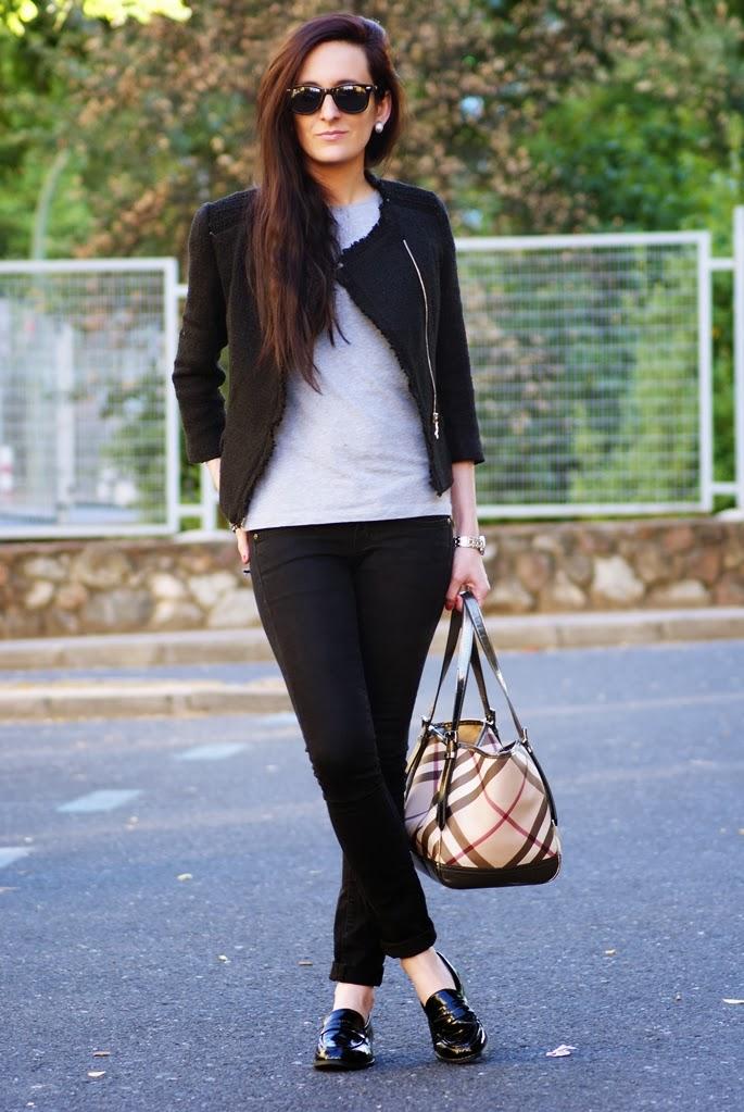 Little black jacketJacket/Chaqueta: Persun, Tee/Camiseta:...