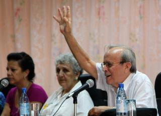 Clausuran palabras de René González Foro de la Sociedad Civil: Declaración final del Foro