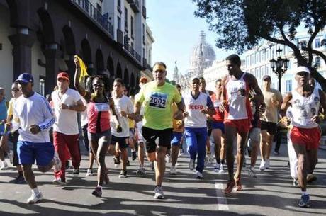 Participaron miles de cubanos en maratón por los Cinco Héroes