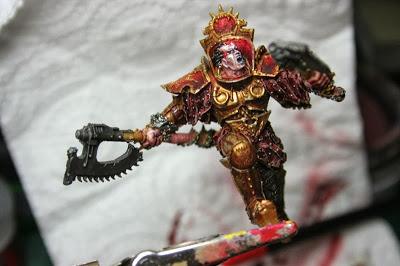 Vista frontral de Angron