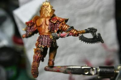 Vista trasera de Angron