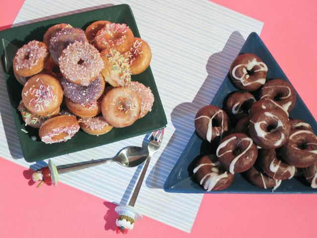 MINIBIZCOCHITOS DE CHOCOLATE Y LIMA ,HECHOS EN LA DONUTTERA