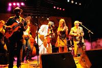 Ricardito y el Monarca del Son-Que Llueva