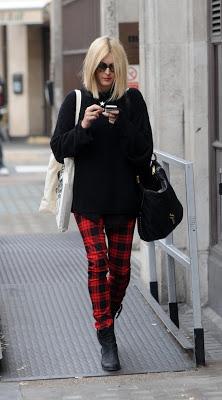 STREET STYLE INSPIRATION; NEO-GRUNGE.-