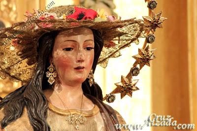 Tiene mi Virgen un sombrero (sevillanas)