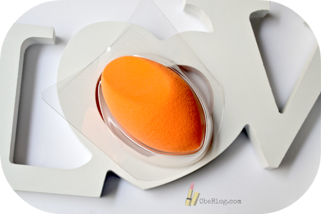 Miracle_Complexion_Sponge_Real_Techniques_02