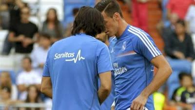 Bale se lesiona y se queda sin debutar en el Bernabéu