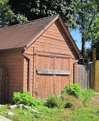 Pasaje entre las calles Dundurn y Locke, Hamilton, ON, Canadá