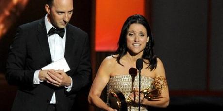 Breaking Bad y Modern Family triunfan en unos Emmys tan repartidos como sorprendentes