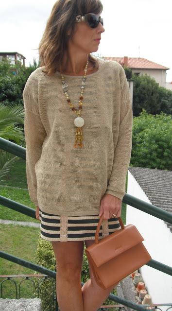 MIS LOOKS - CAQUI Y DORADO