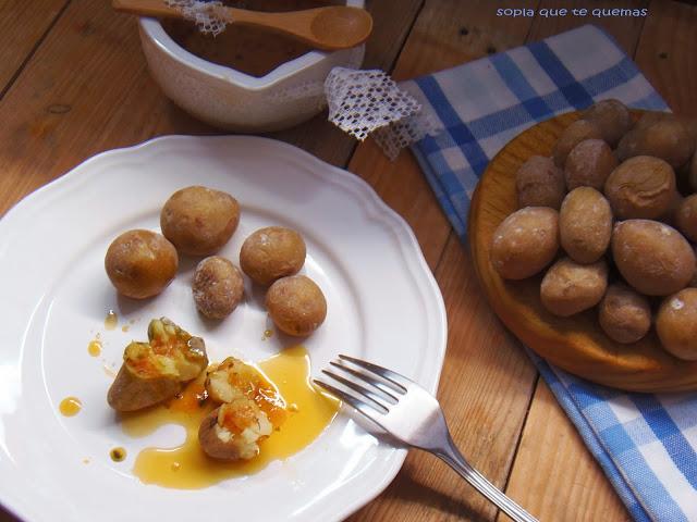 PATATITAS CON VINAGRETA DE AJOS ASADOS