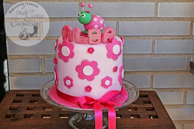 TARTA FONDANT ROSA PARA ALBA