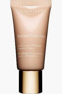 Realza tu belleza natural con “Graphic Expression”, lo último en maquillaje de CLARINS