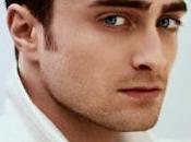 Daniel Radcliffe podría encarnar Fredie Mercury película biográfica cantante