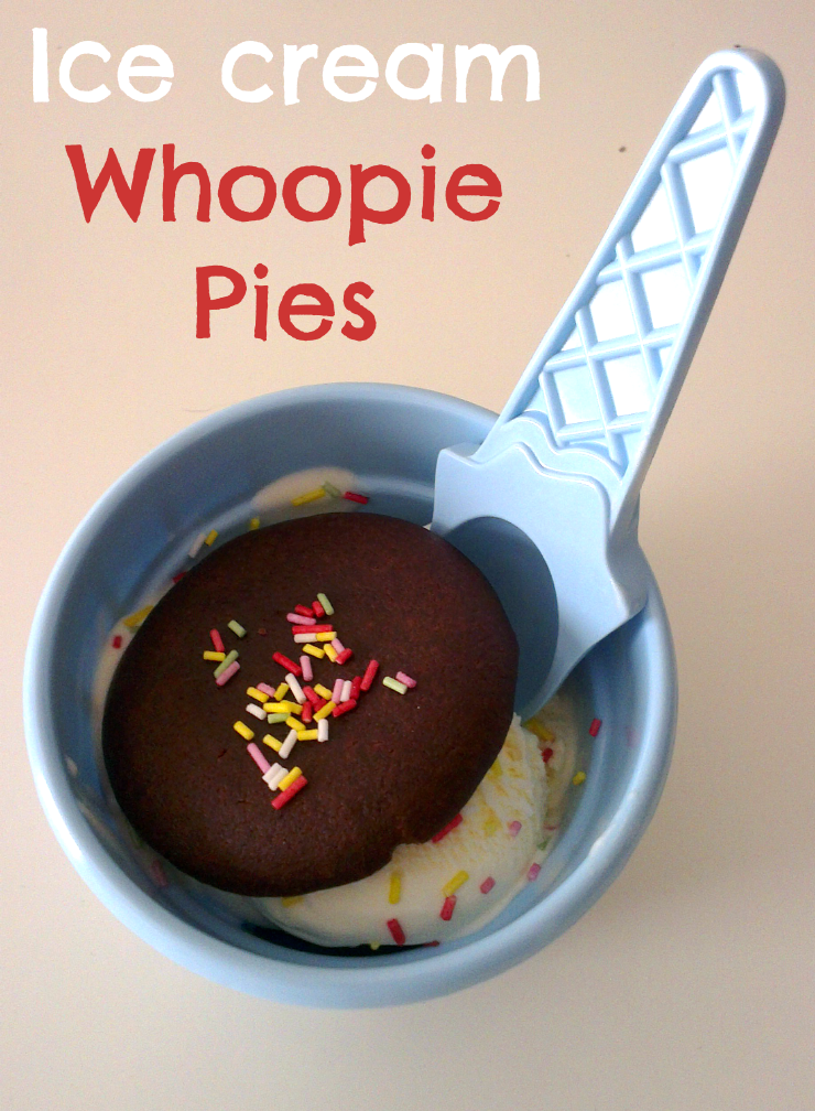 ♥ Whoopie pies de chocolate con helado en vasito!!