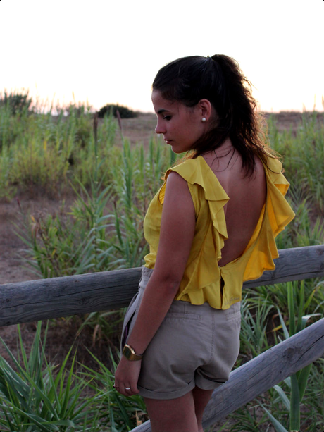 W.I.W: yellow backless