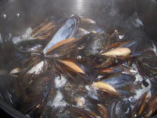 MEJILLONES EN ESCABECHE