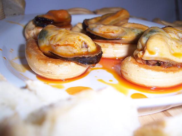 MEJILLONES EN ESCABECHE