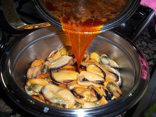 MEJILLONES EN ESCABECHE