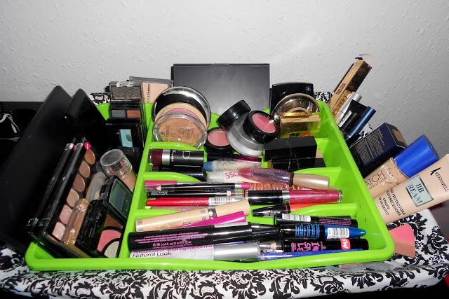 Como organizo mi maquillaje y mis productos de belleza