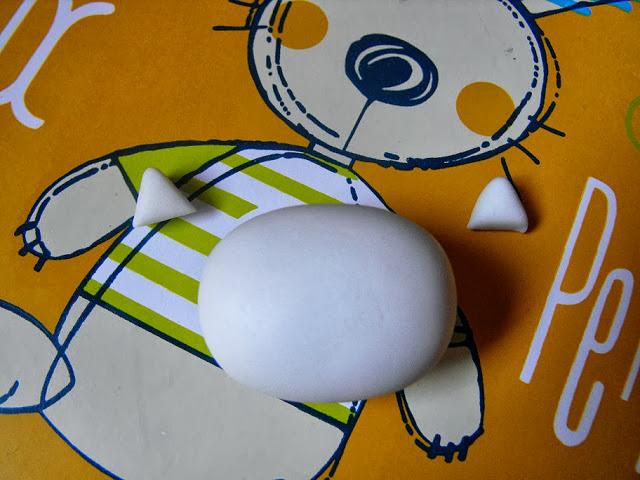 Hello Kitty brujita para Halloween paso a paso