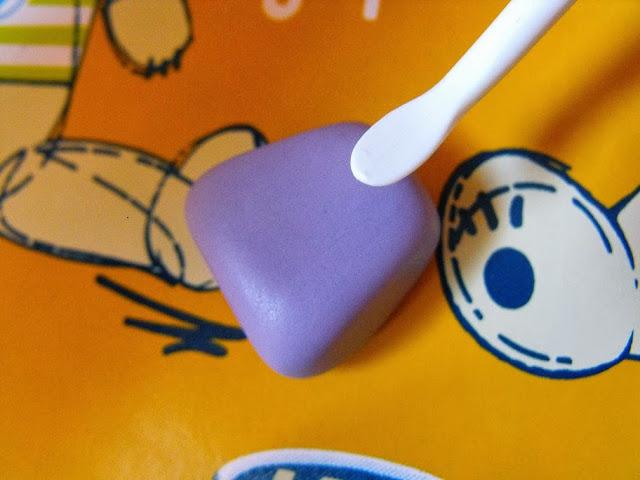 Hello Kitty brujita para Halloween paso a paso