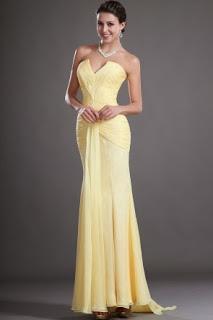 Dame 3 minutos y te enseño mi nuevo anillo. Dame 3 minutos y te enseño mi nuevo anillo.