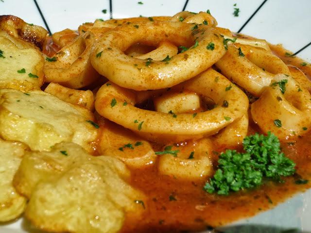 Calamares en salsa americana