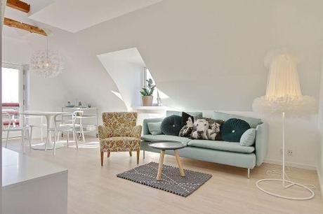 mesa auxiliar normann COPENHAGEN diseño nórdico escandinavo decoración nórdica escandinava decoración muebles de ikea decoración espacios pequeños decoración en blanco decoración dúplex buhardilla nórdico cojines by nord blog decoración diseño nórdico escandinavo 