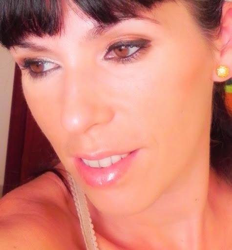 Look cobrizo, versión discreta