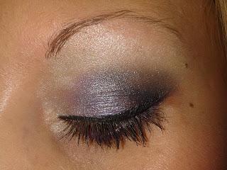 LOOK GRIS AHUMADO