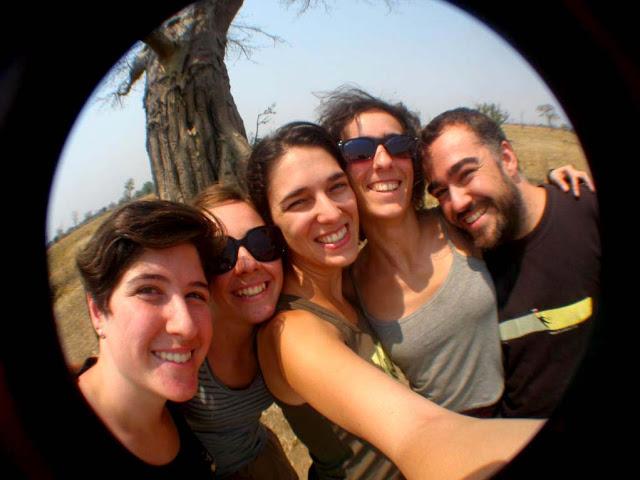 Luambe, o el dulce canto del hipopótamo