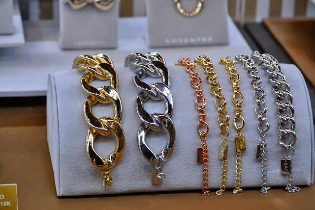 NUEVAS COLECCIONES; LUXENTER.-